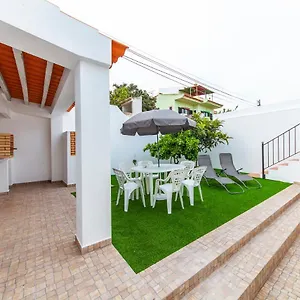 https://d02-carrob-street-house.hotelaalgarve.com